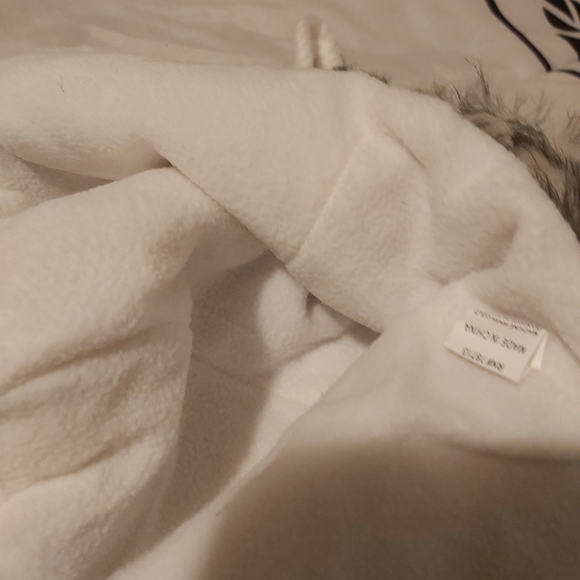 4/$25 NWT Trapper winter hat ,grey & white - Picture 4 of 5